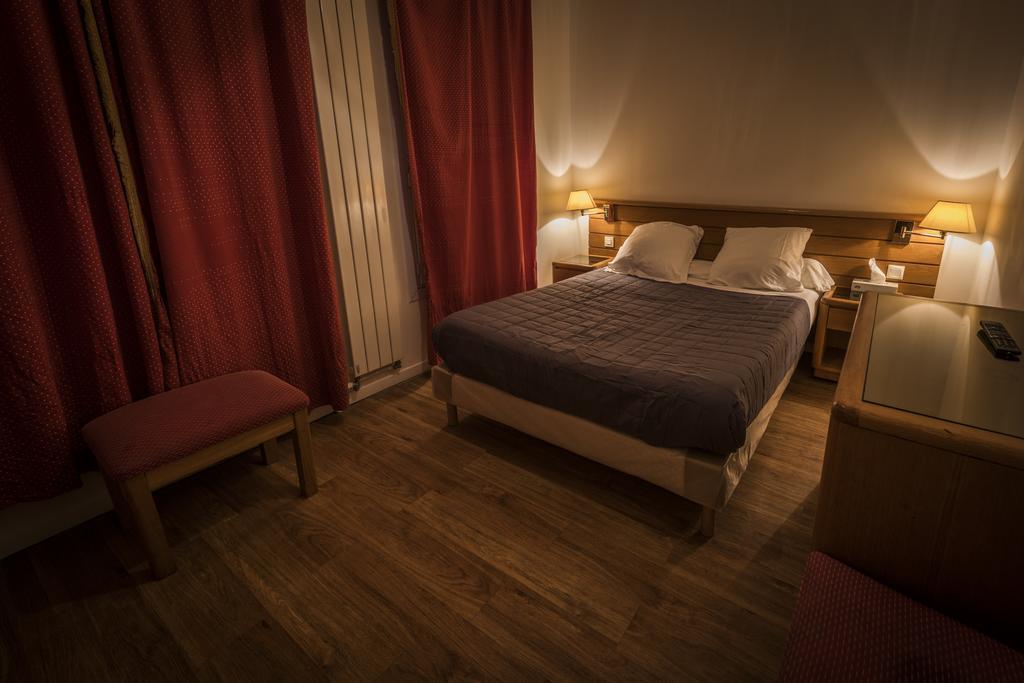 Central Hotel Párizs Kültér fotó