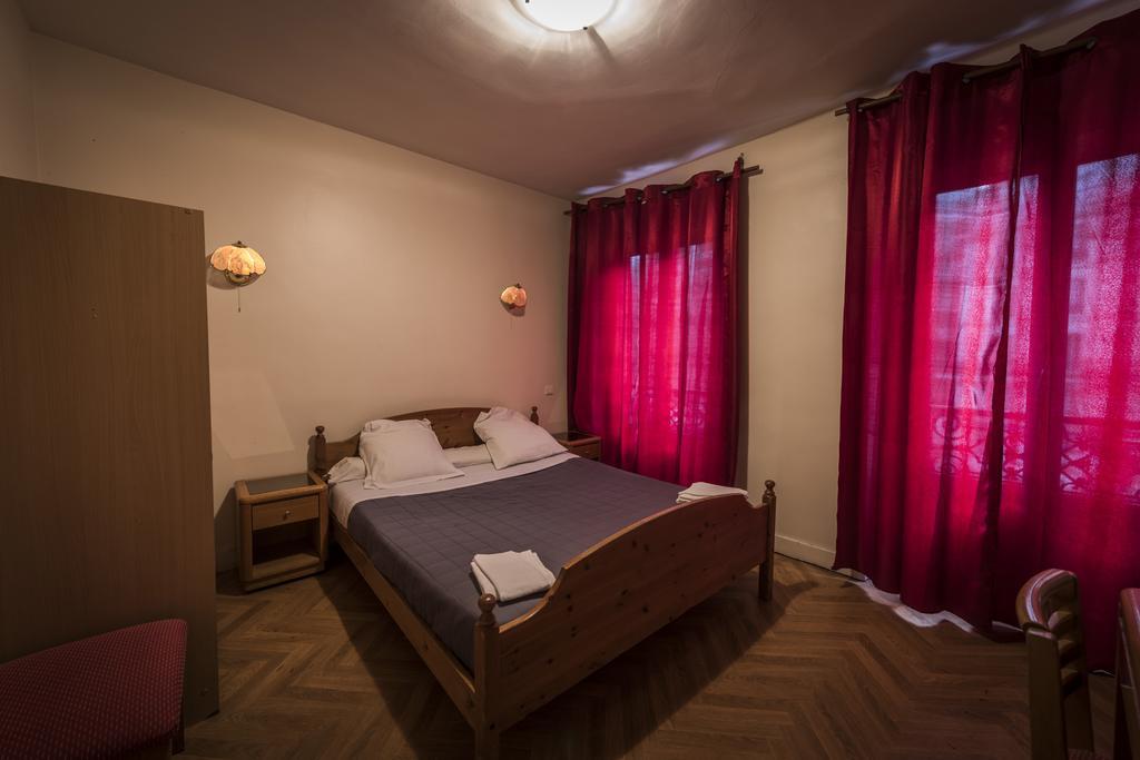 Central Hotel Párizs Kültér fotó